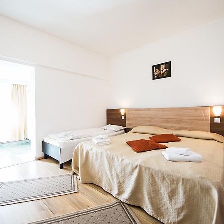 Hotel Gura Diham à Buşteni Extérieur photo