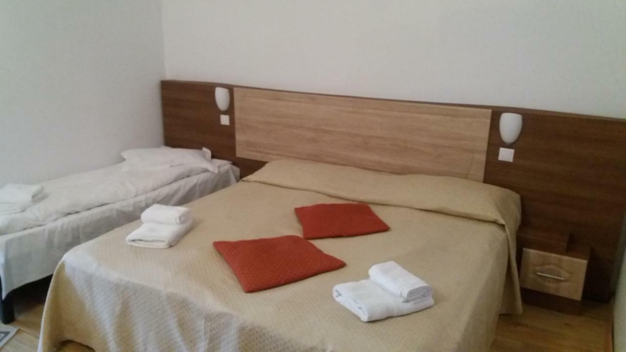 Hotel Gura Diham à Buşteni Extérieur photo